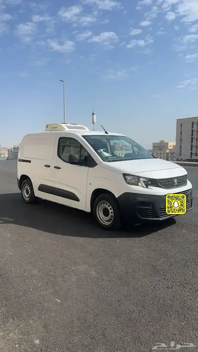 بيجو بارتنر 2022 ثلاجة 3