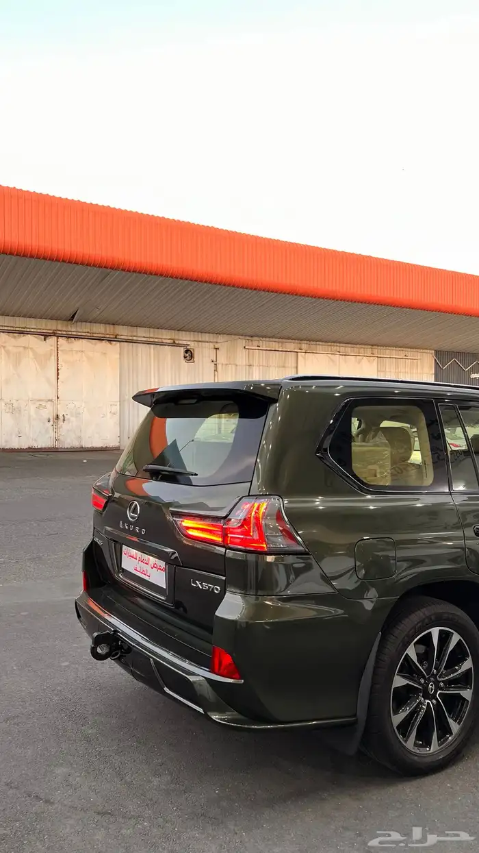 جيب لكزس 2021 LX بلاك اديشن 10