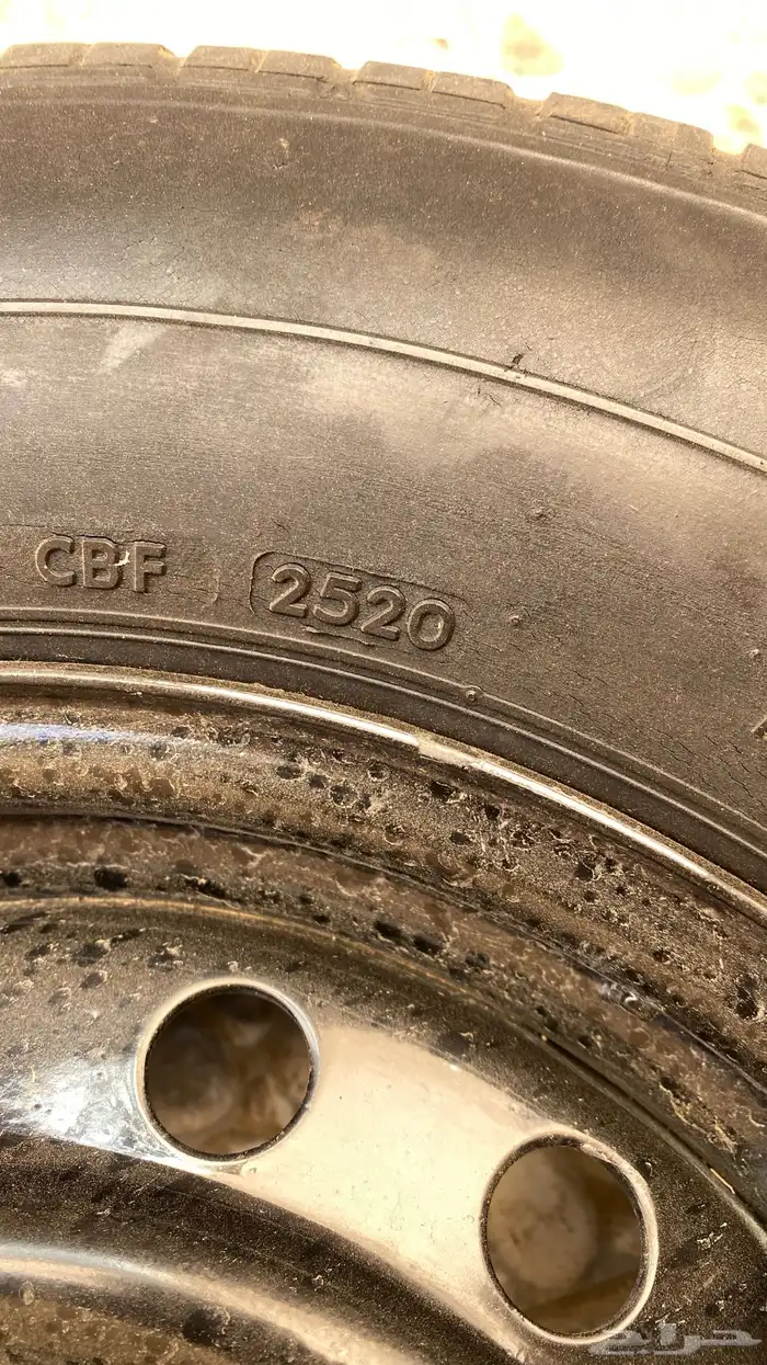 طقم كفرات برجستون مع الجنوط مقاس 15 1