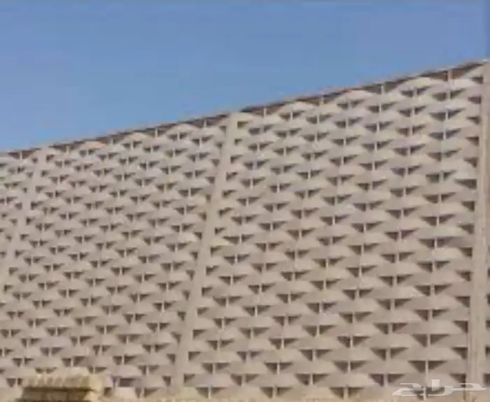 مؤسسة الاخوان للألمنيوم والحدادة 23