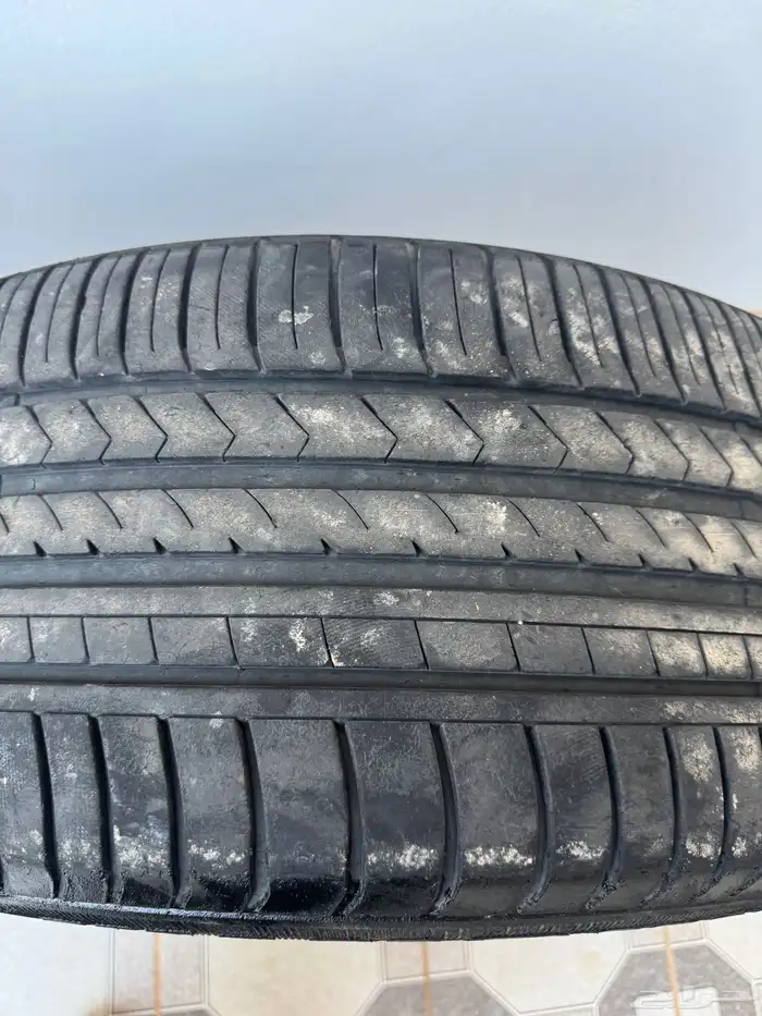 كفرات جيب لكزس مقاس 21 موديل 22 صيني درجة أولى شبه جدد 0