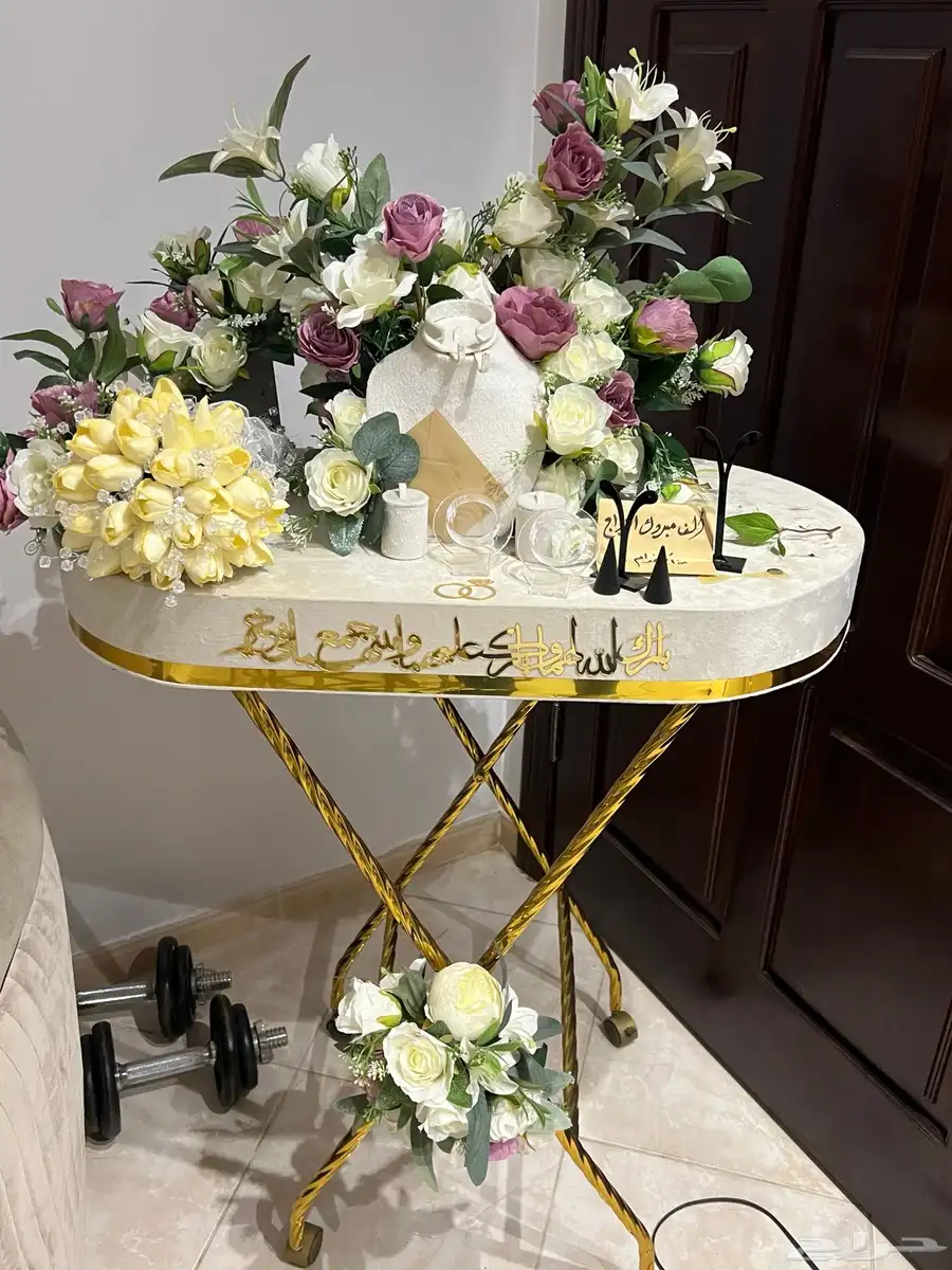 عربية ملكة 1