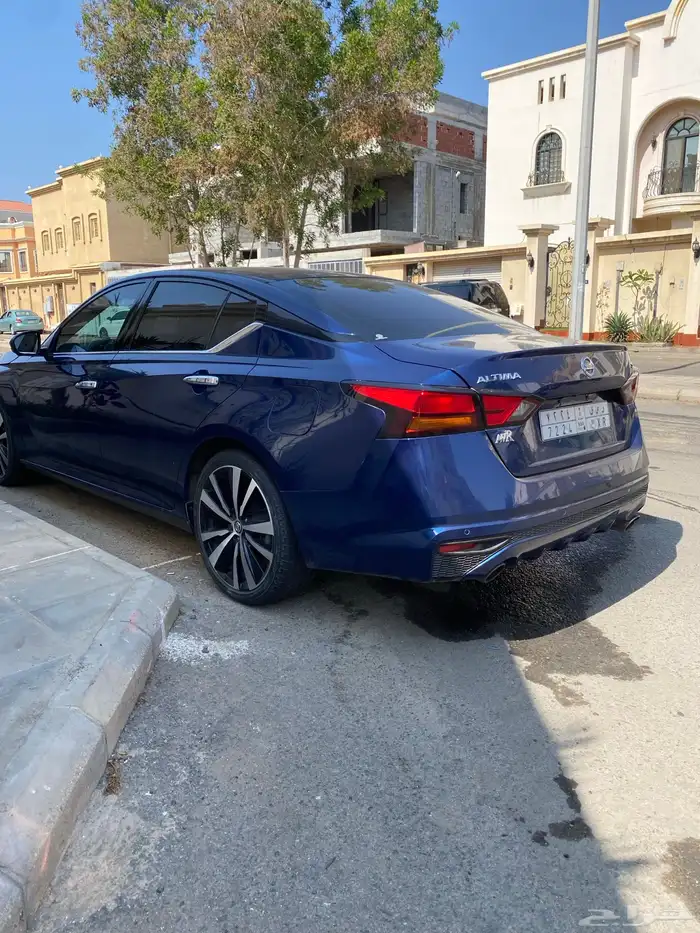 نيسان التيما 2022 SL 2