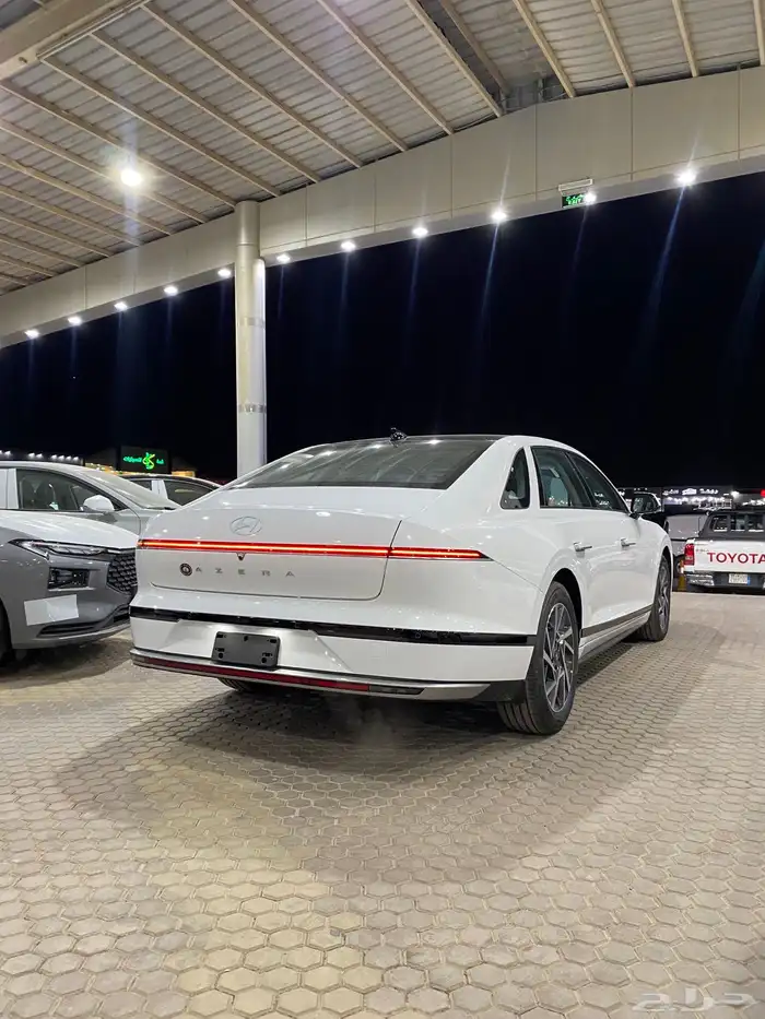 هيونداي ازيرا 6