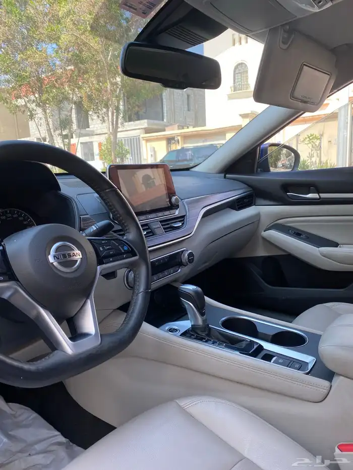 نيسان التيما 2022 SL 5