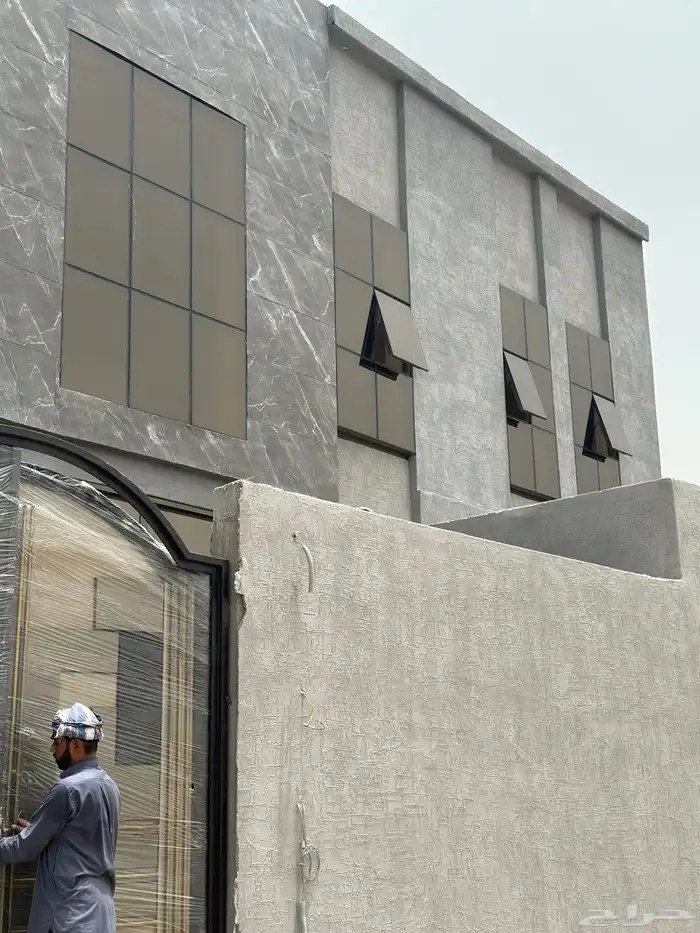 مؤسسة الاخوان للألمنيوم والحدادة 52