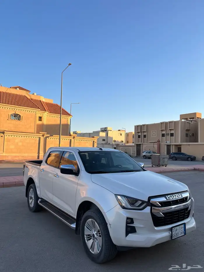 ايسوزو ديماكس ديزل 2022 1