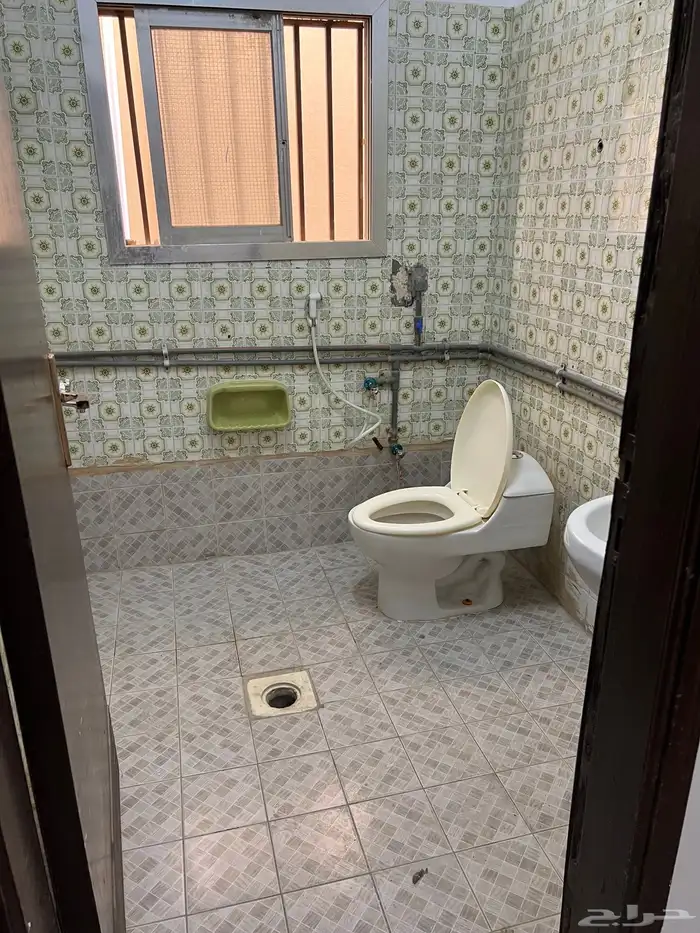 عمارة للأيجار 8 شقق 1