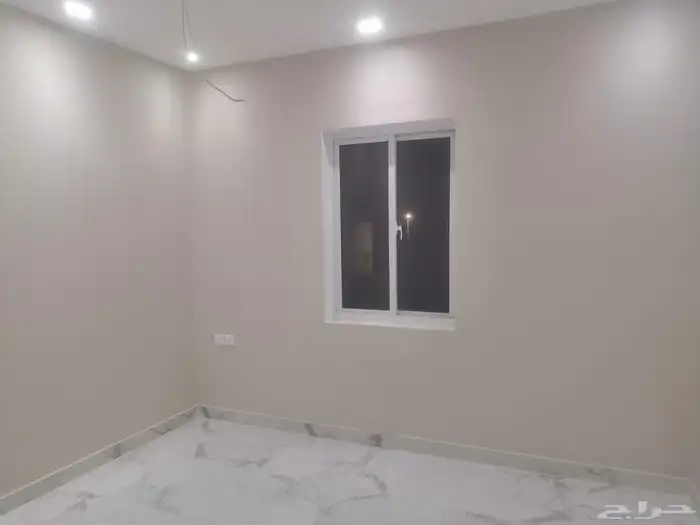 فلة للبيع الخبر الولو 7