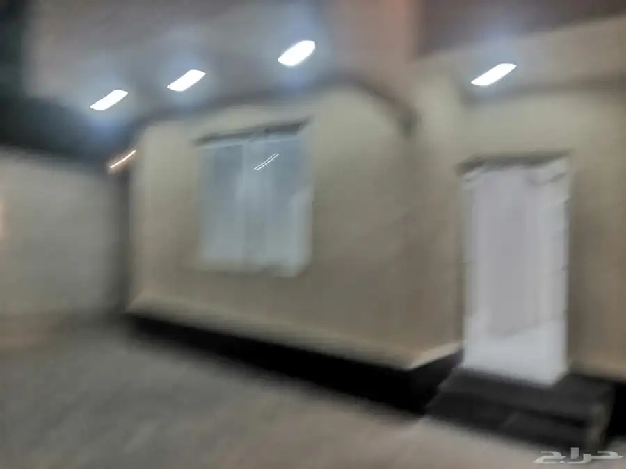 فلة للبيع الخبر الولو 10