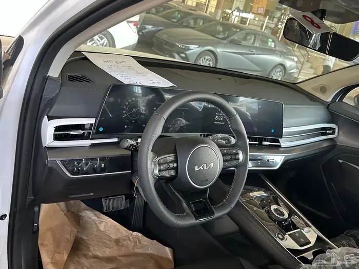 سبورتاج 2025 مكينه 1.5 5