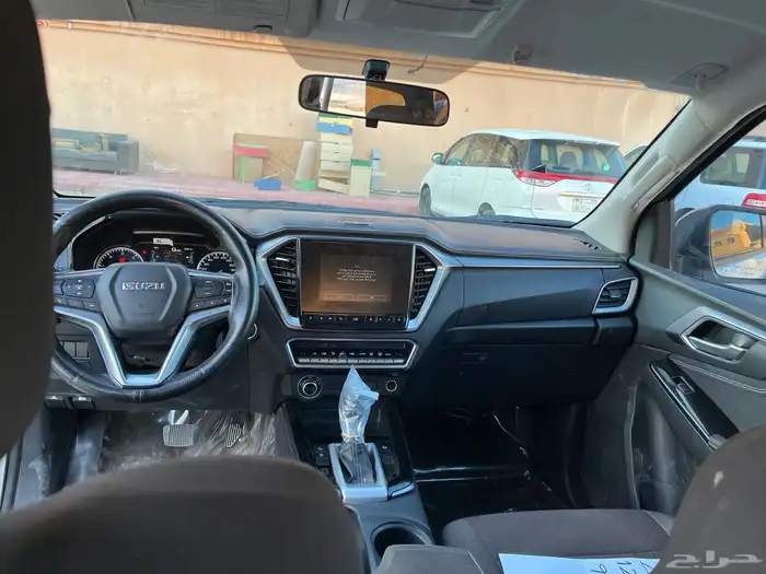 ايسوزو ديماكس ديزل 2022 9