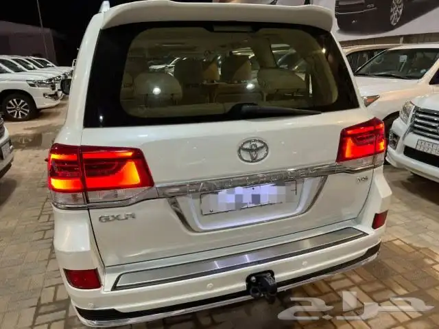 لاندكروزر GXR 2016 3