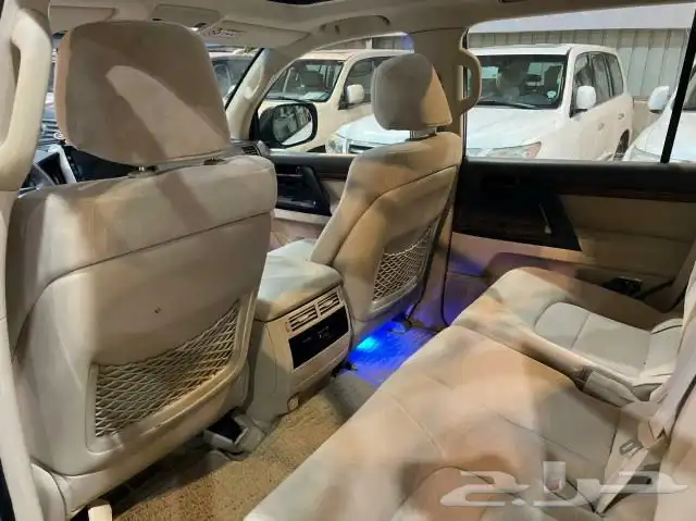 لاندكروزر GXR 2016 10