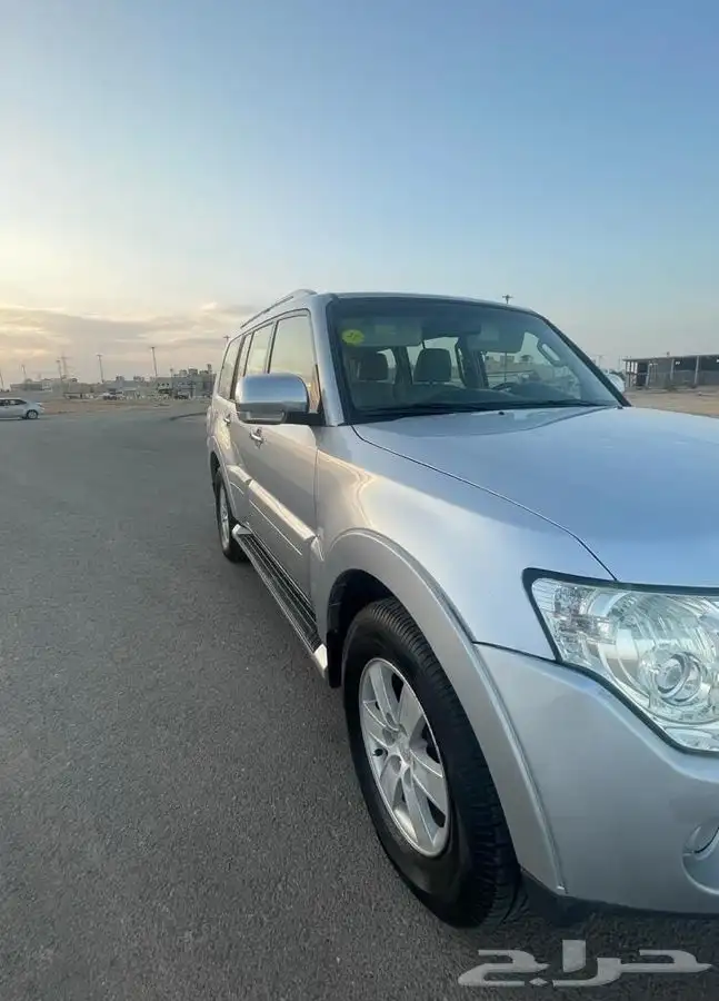 باجيرو دفلك للبيع او للبدل بسياره صغيره 9