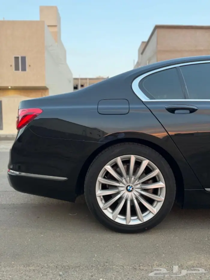 بي ام دبيلو 730 Li تم البيع 9