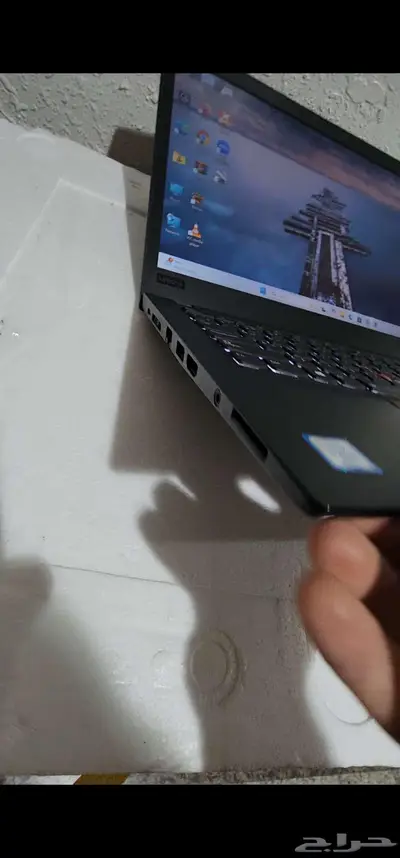 لابتوب ثنك باد i7 جيل ثامن لمس 4