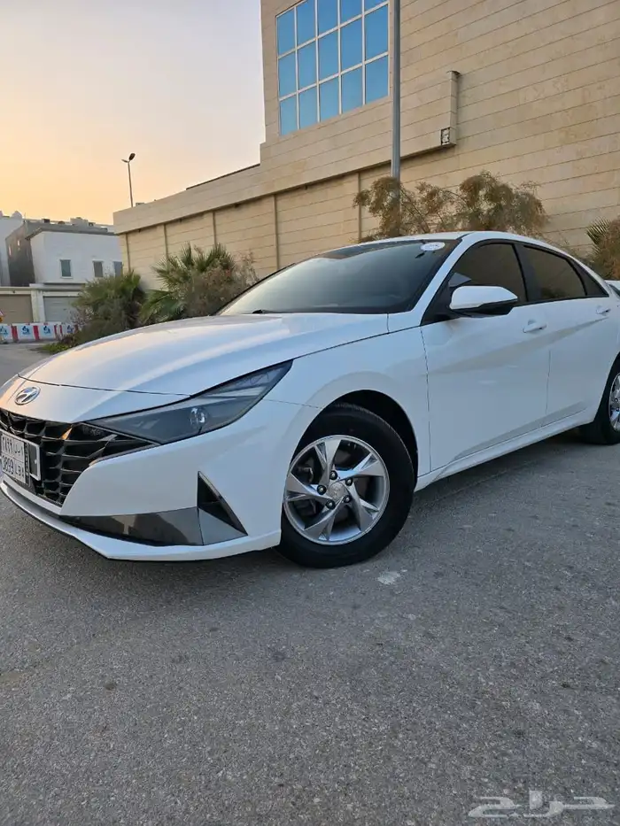 تم بيع هيونداي انترا 2021 12