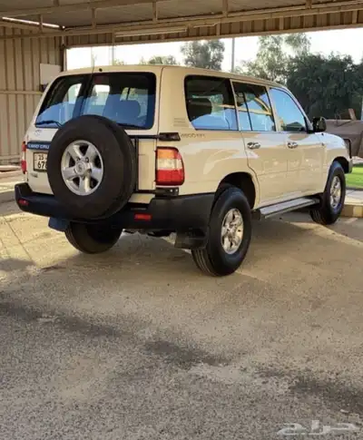 مطلوب جيب لاندكروزر من 98 الى 2007 0