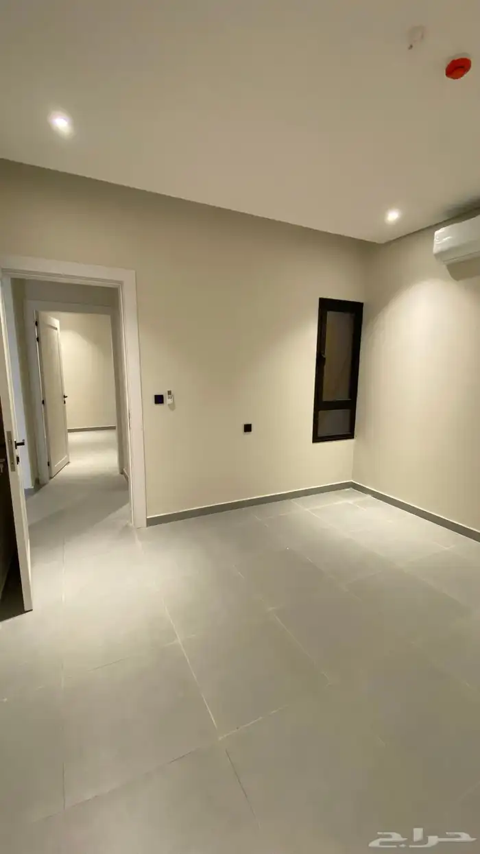 للايجار شقه حي البحر 5