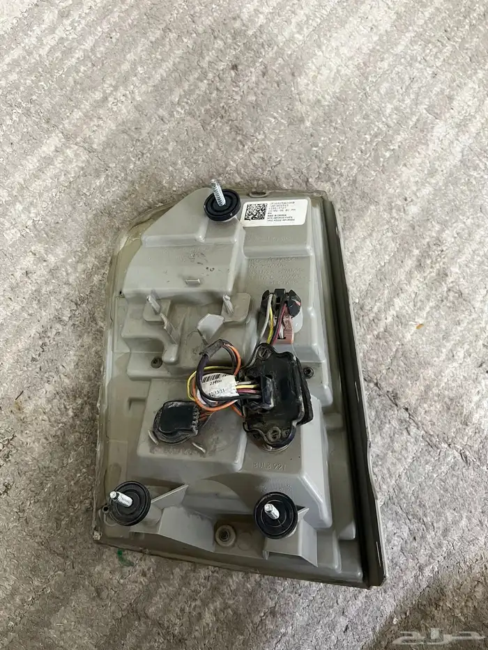 اصطبات كرايسلر خلفيه 2