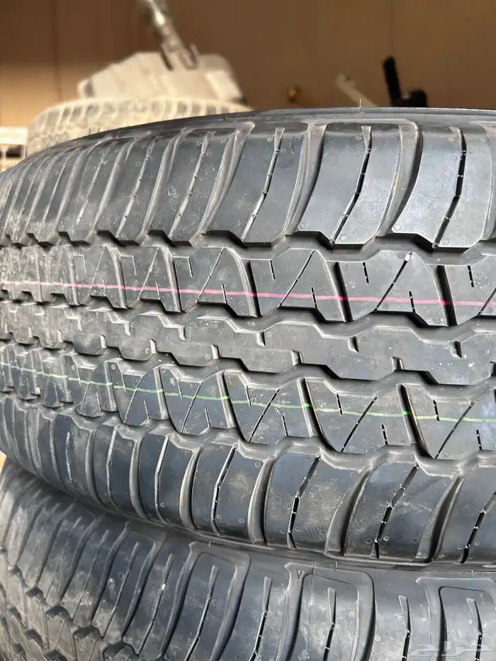 كفرات لاند كروزر اصفار 1