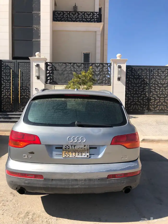جيب اودي Q7فل كامل 2