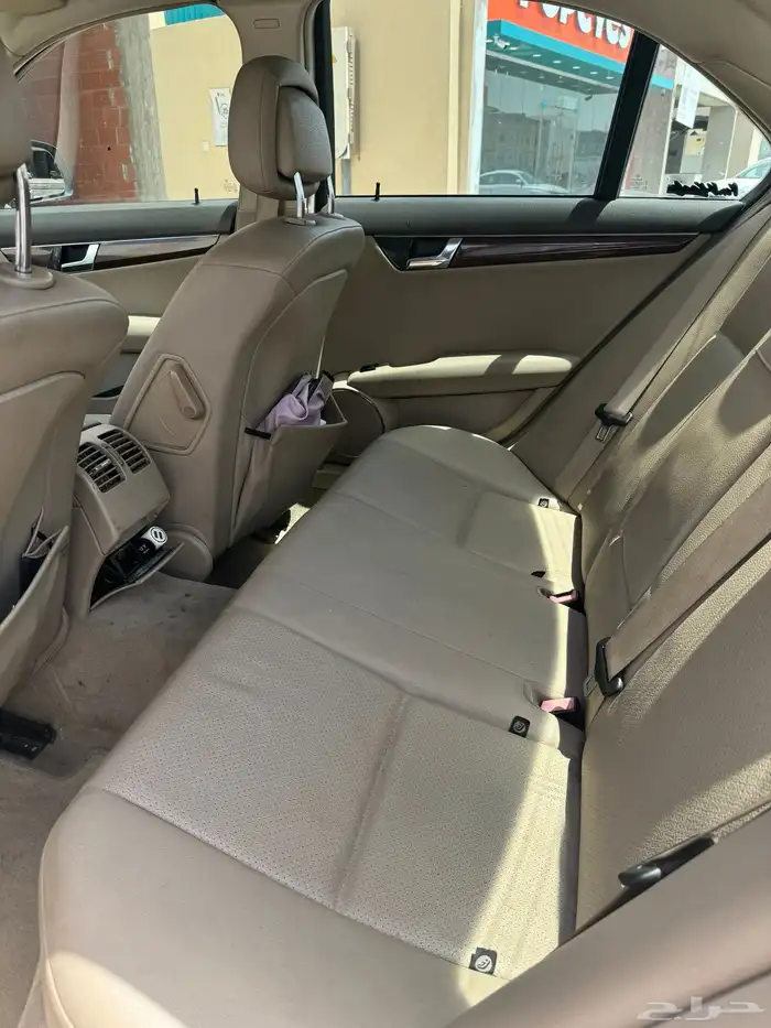 مرسدس C300 موديل 2009 مستورد 9