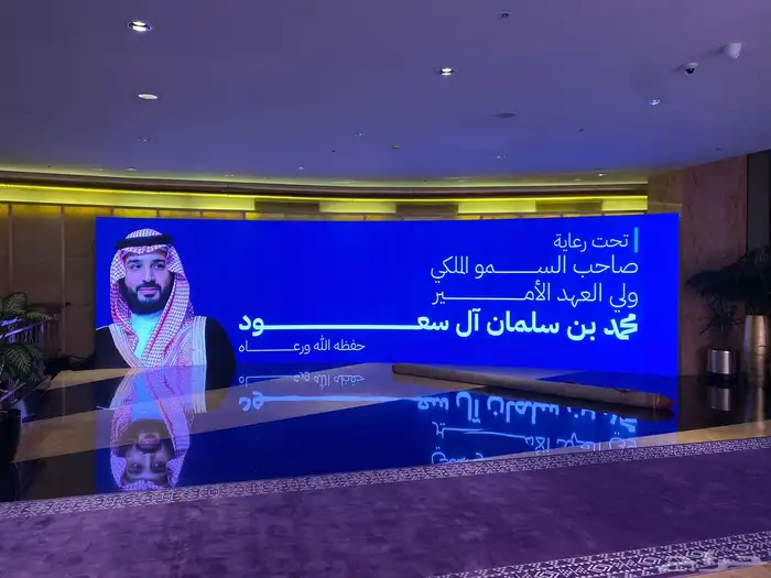 شاشات عرض للإيجار 4