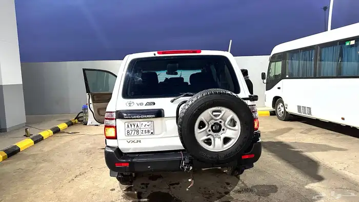 جيب في اكس آر للبيع 2001 قير عايدي 14