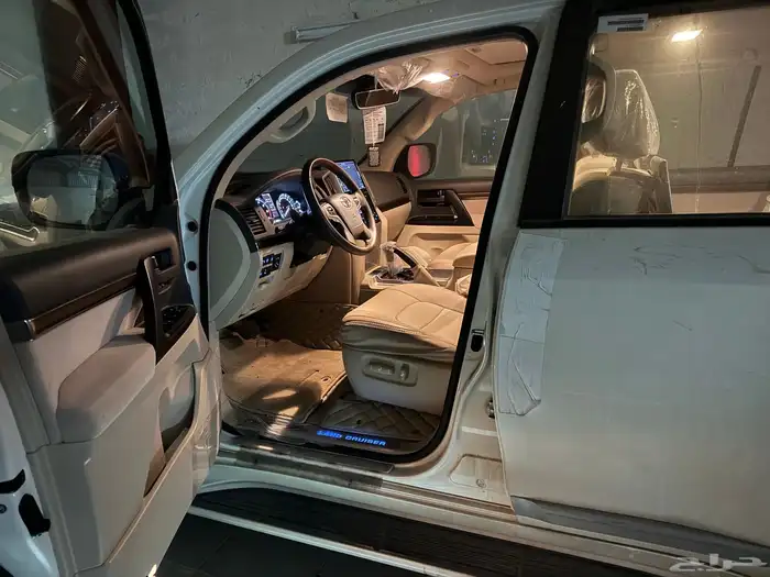 لاندكروزر قراند تورينق GXR3 2019 شبة الجديد 7