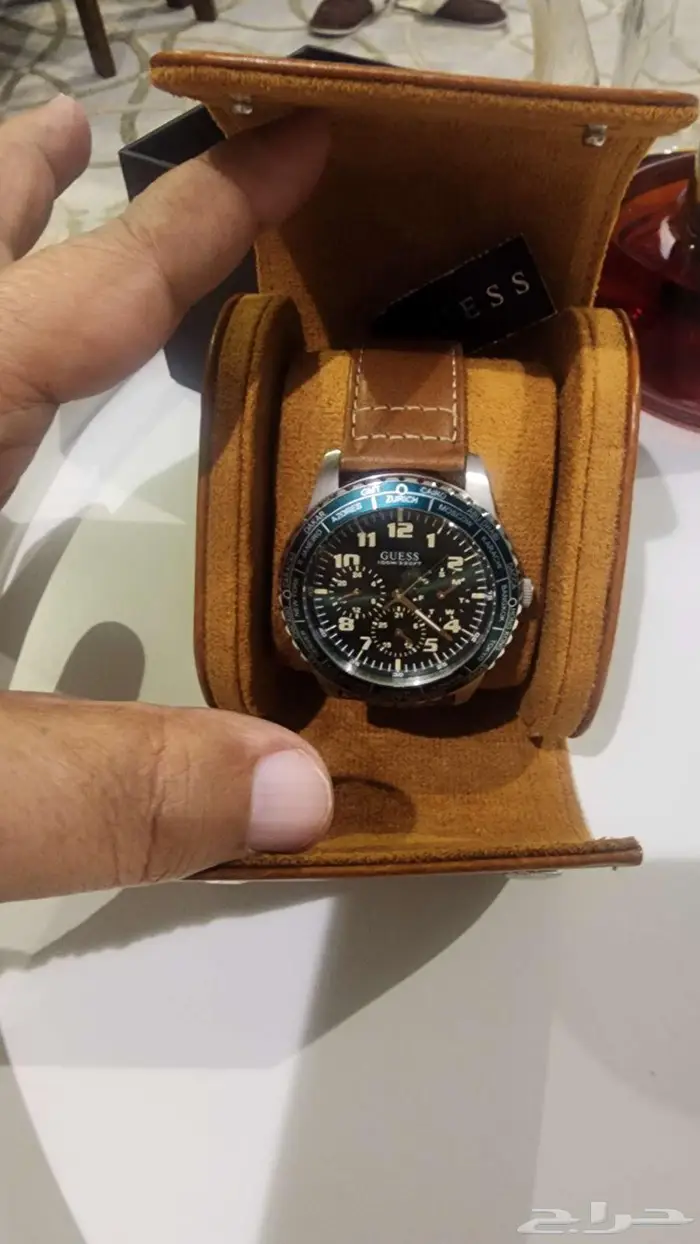 ساعه GUESS للبيع 2