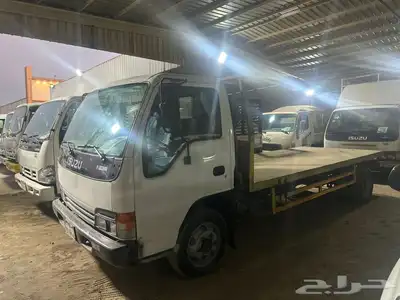 معرض سلطان لسيارات متخصصين في مجال النقل وسيارات الديزل 14