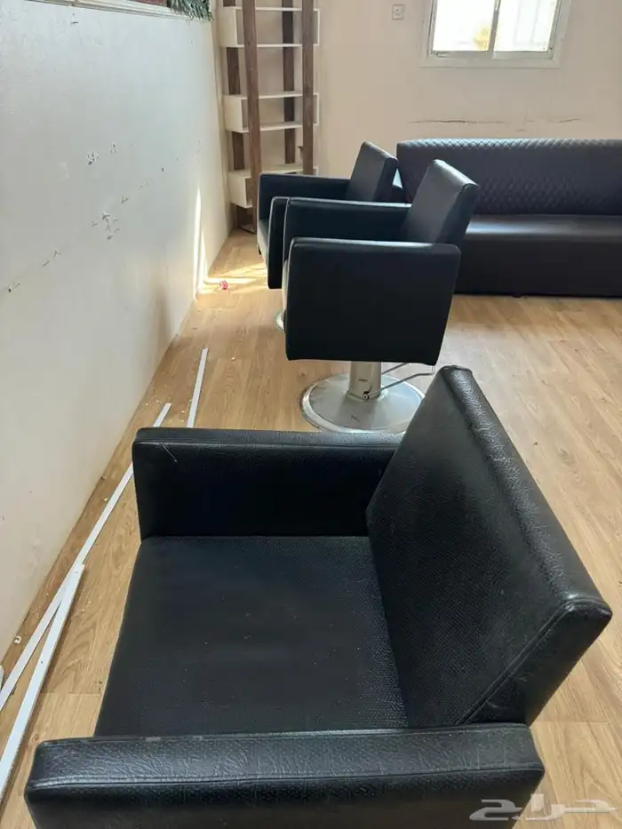 اغراض صالون نسائي كنب وكراسي 4
