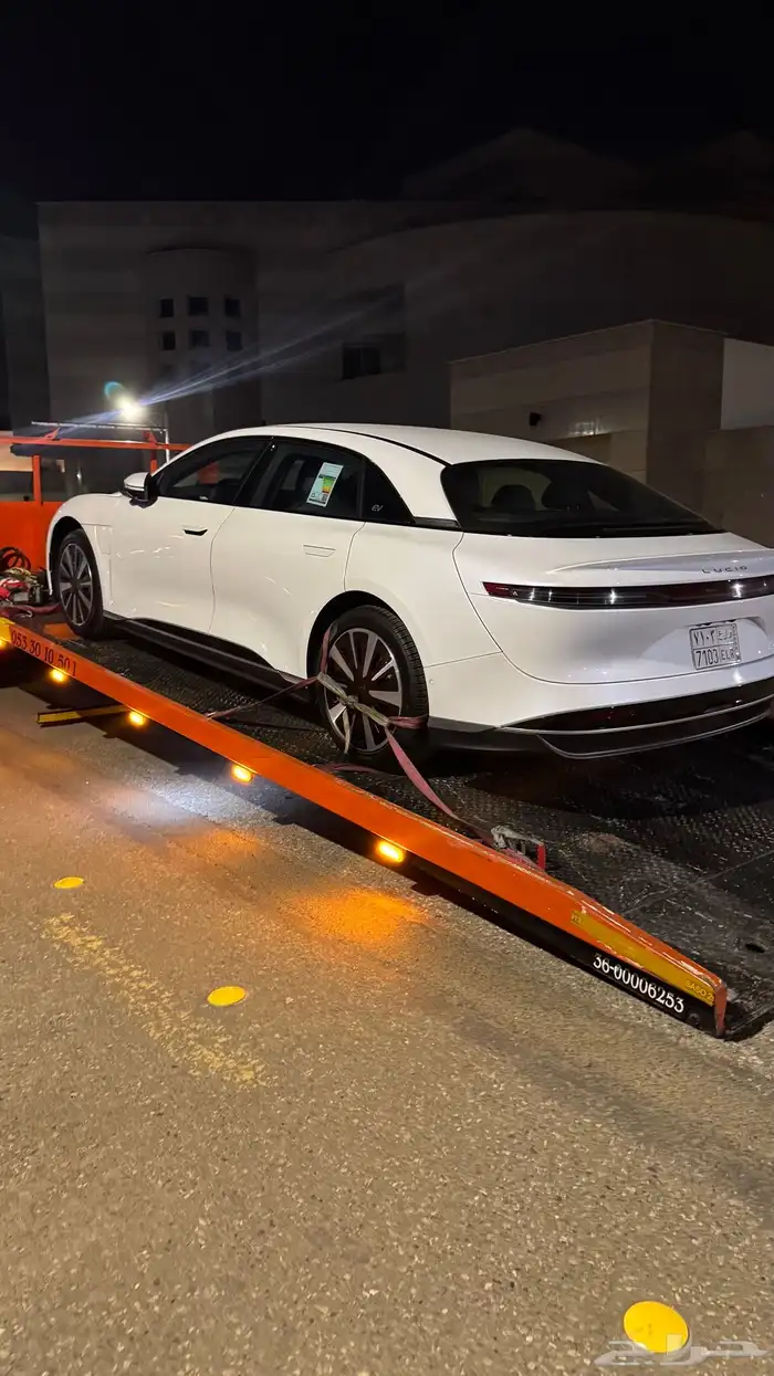 سطحه شحن سيارات من الرياض الى جده مكه الطايف 1