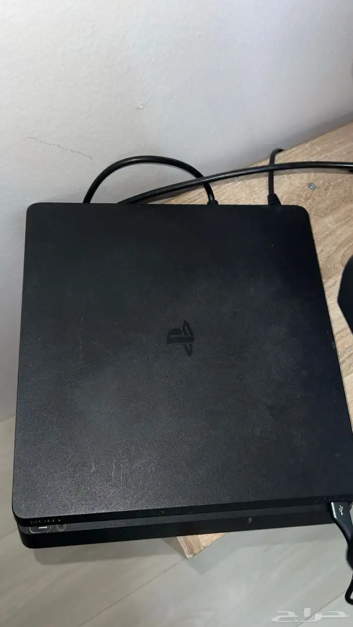 سوني فور للبيع 0