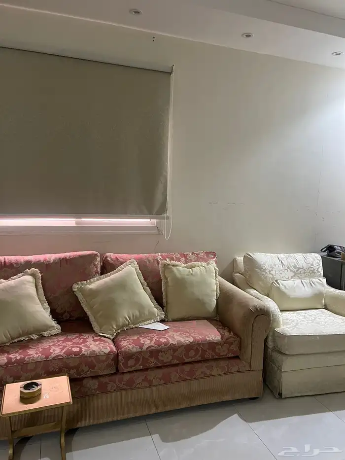 كنب من هابيتات 1