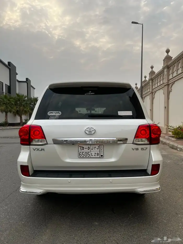 جيب لاندكروزر VXR 2012 ( تم البيع الله يبارك للمشتري ) 6