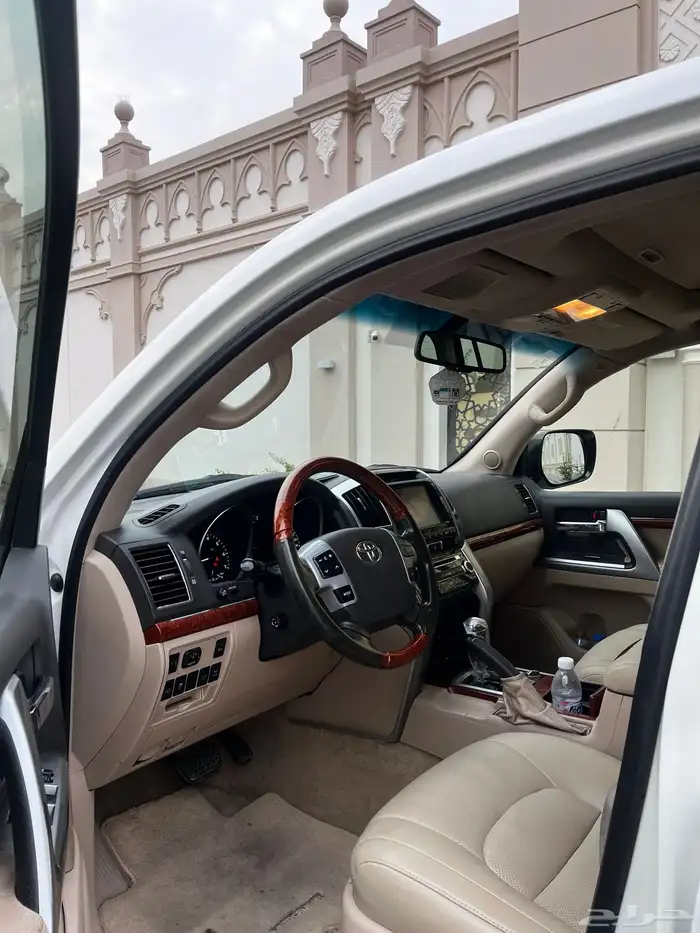 جيب لاندكروزر VXR 2012 ( تم البيع الله يبارك للمشتري ) 15