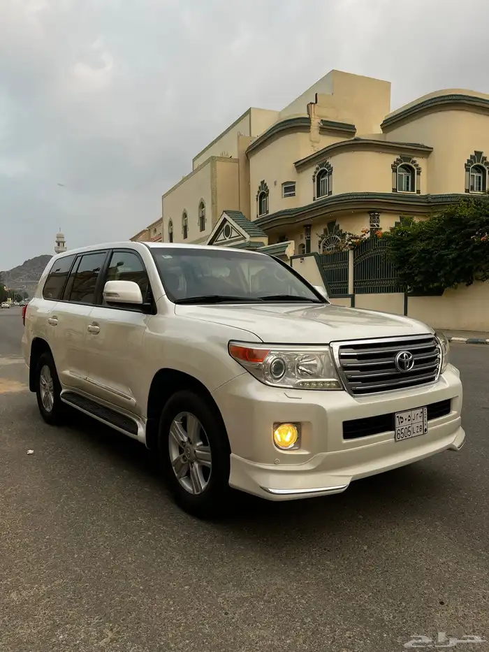 جيب لاندكروزر VXR 2012 ( تم البيع الله يبارك للمشتري ) 39
