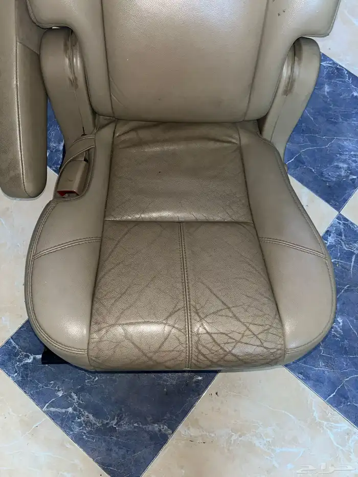 مقعدة جمس 1