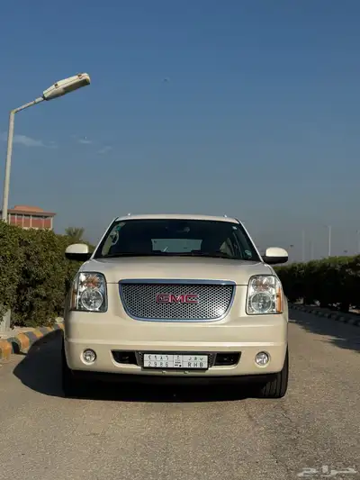 يوكن دينالي 2012 ممشى 70 الف (تم البيع) 0