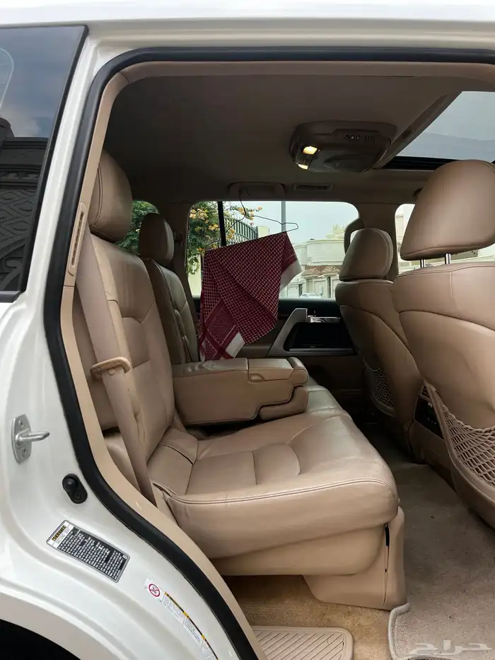جيب لاندكروزر VXR 2012 ( تم البيع الله يبارك للمشتري ) 25