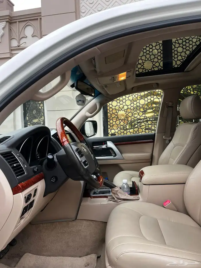 جيب لاندكروزر VXR 2012 ( تم البيع الله يبارك للمشتري ) 16