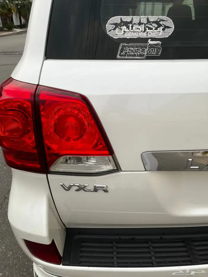 جيب لاندكروزر VXR 2012 ( تم البيع الله يبارك للمشتري ) 8