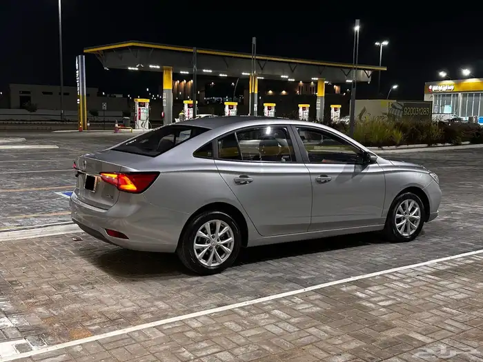 ام جي 5 2023 تم البيع 5