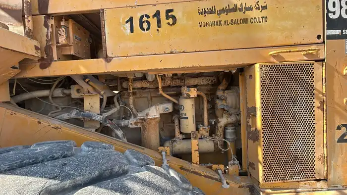 معدات ثقيله شيول F980 البيع قطع غيار تشليح 4