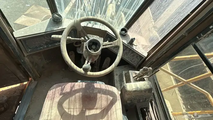 معدات ثقيله شيول F980 البيع قطع غيار تشليح 6