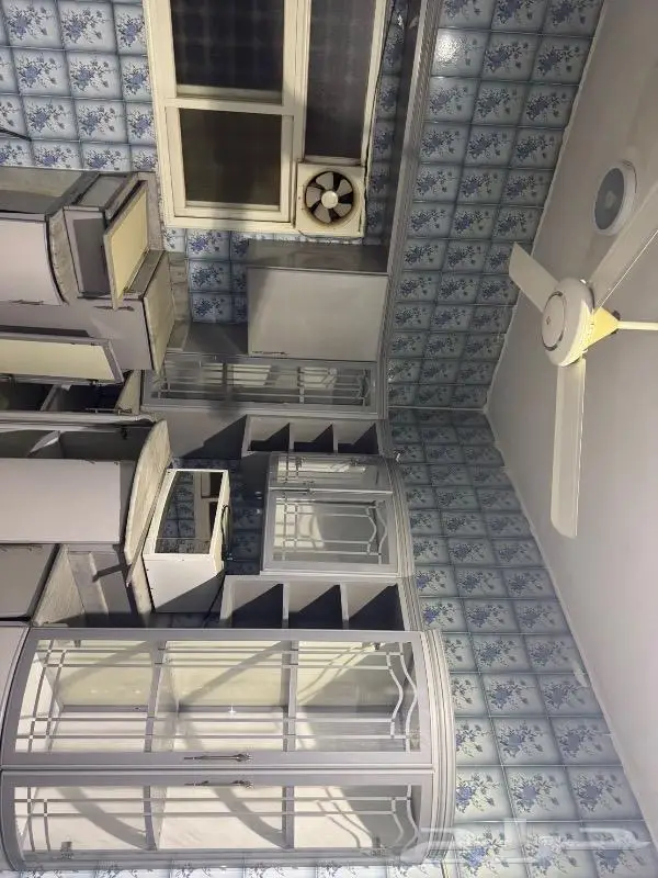 مطبخ للبيع. وسيتم تفكيكه بعد البيع حسب راي العميل 2