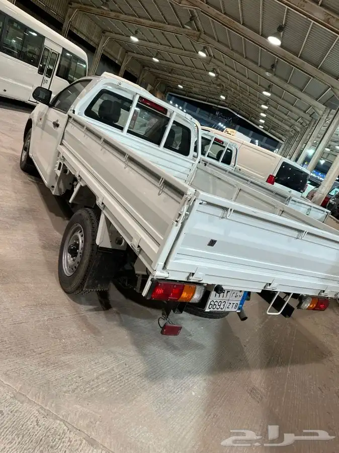 نبيع ايسزوز 2023 ممشى قليل غماره ( تم البيع ) 3